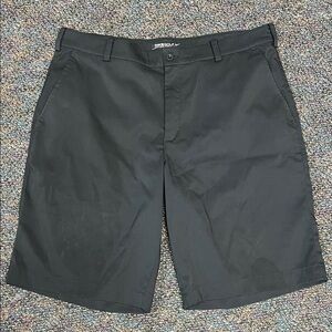 Nike Golf Men’s Black Dri-Fit Shorts, Size 34